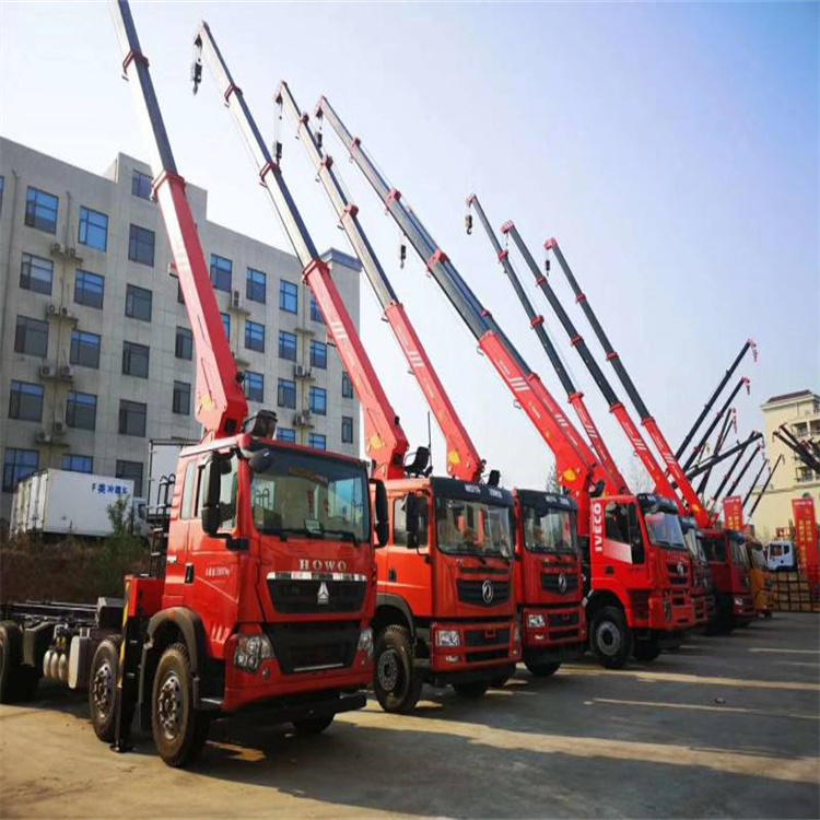 南昌青山湖租专业吊车电话