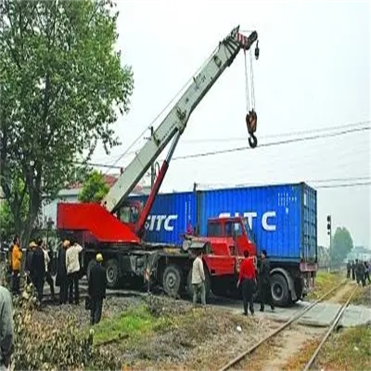 南昌青山湖如何快速找到附近的吊车救援公司